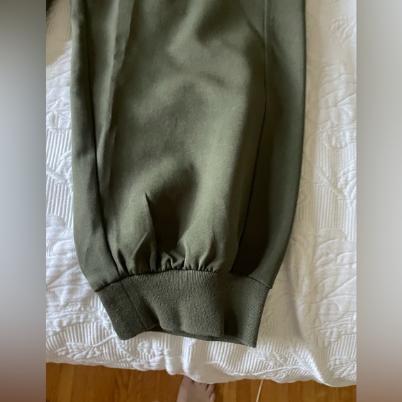 Prologue green joggers XL - Picture 8 of 10